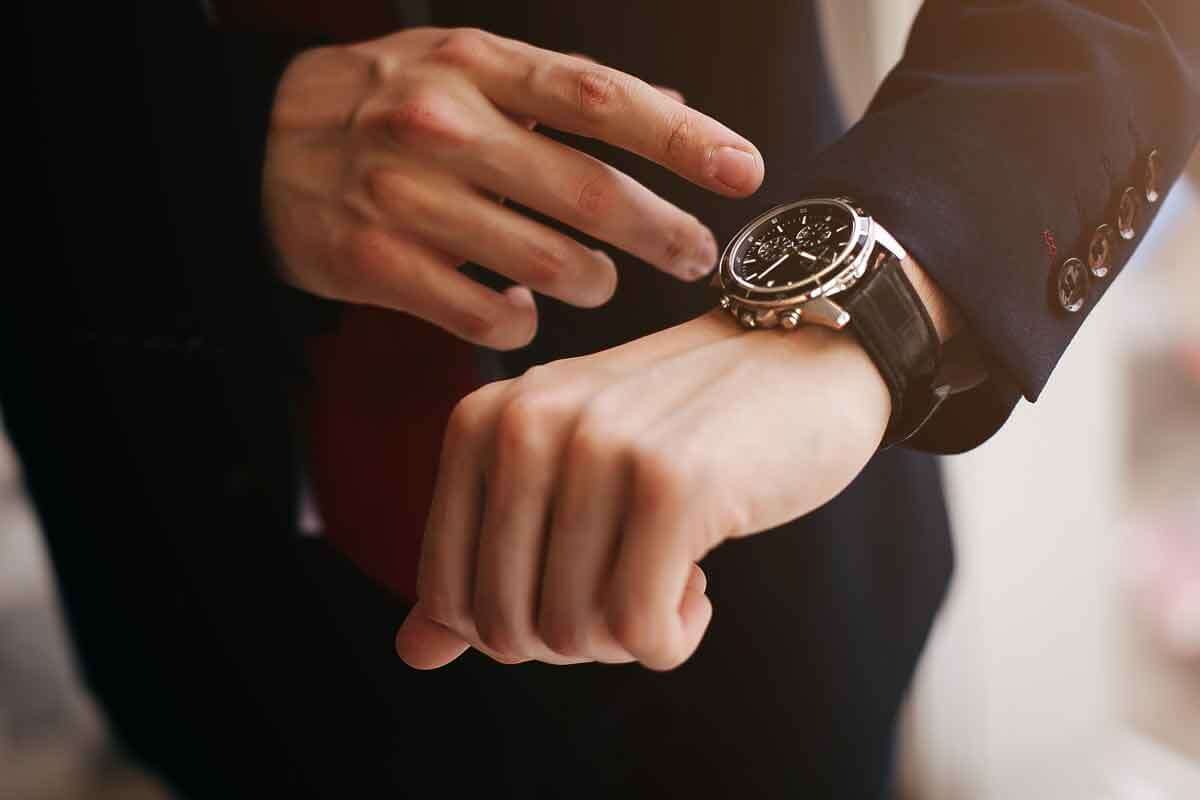 Scheduling a subpoena service on a tight deadline